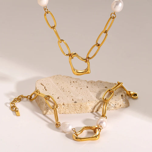 A551c4b6330a14247b20864842c49a708H